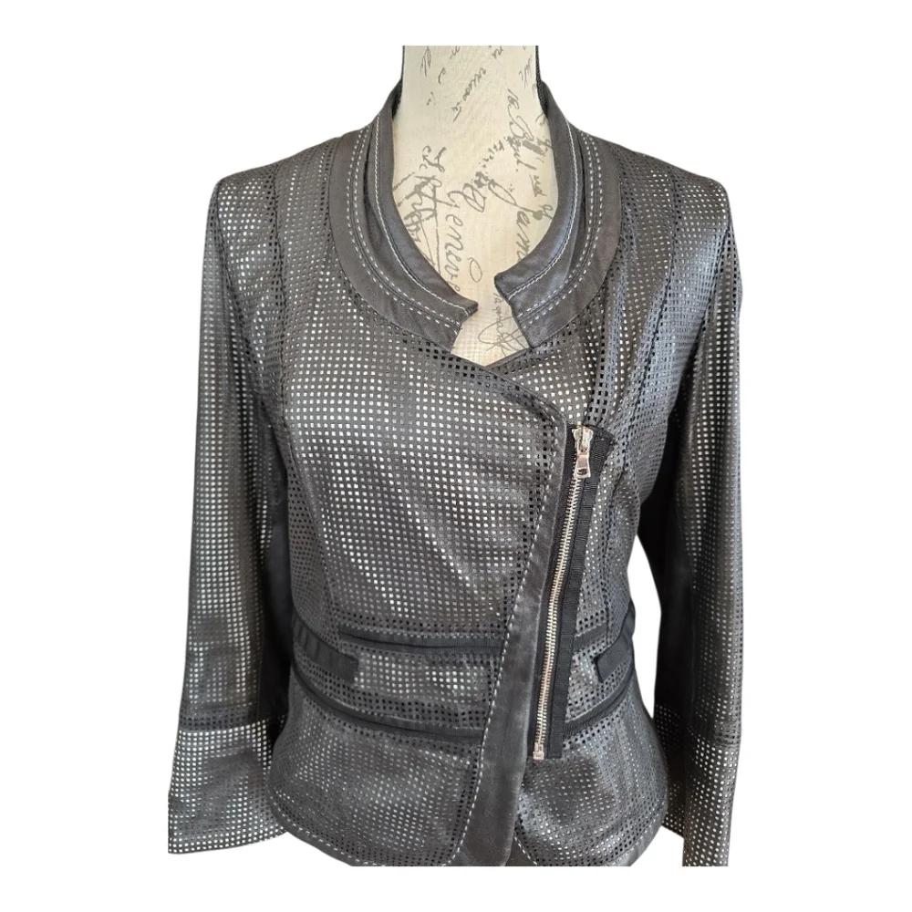 Elie Tahari like new